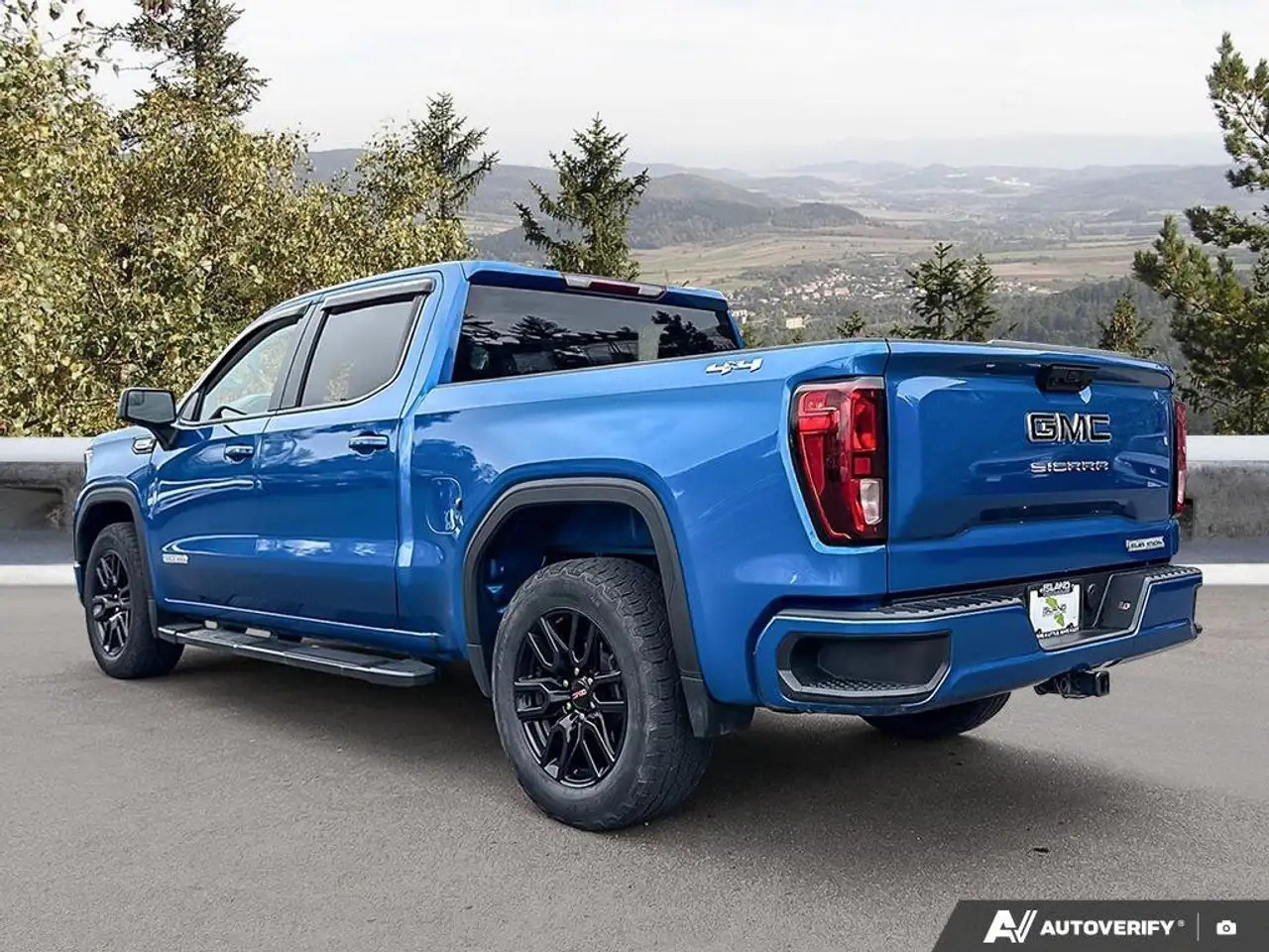 GMC Sierra 1500 photo GMC Sierra 1500