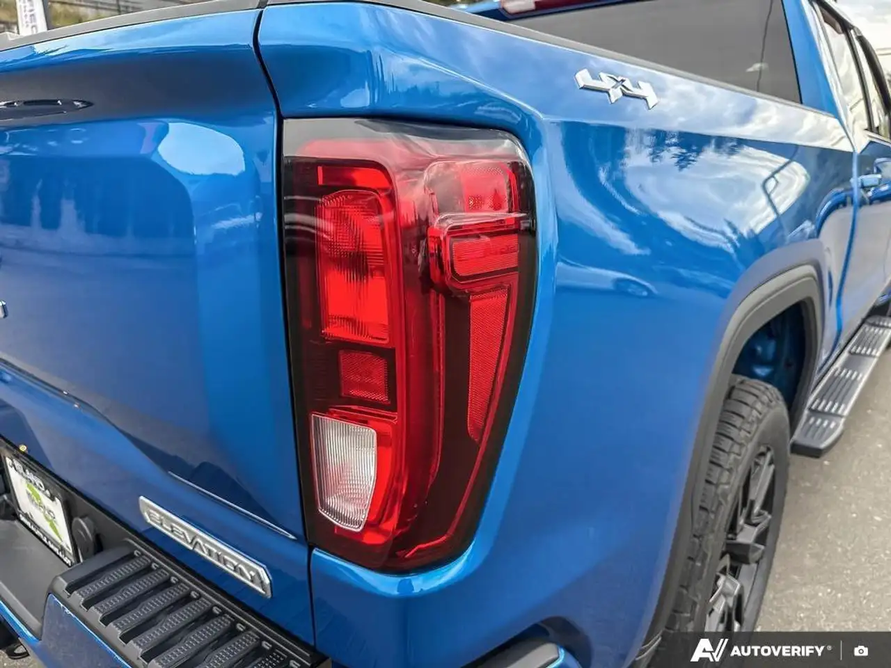 GMC Sierra 1500 photo GMC Sierra 1500