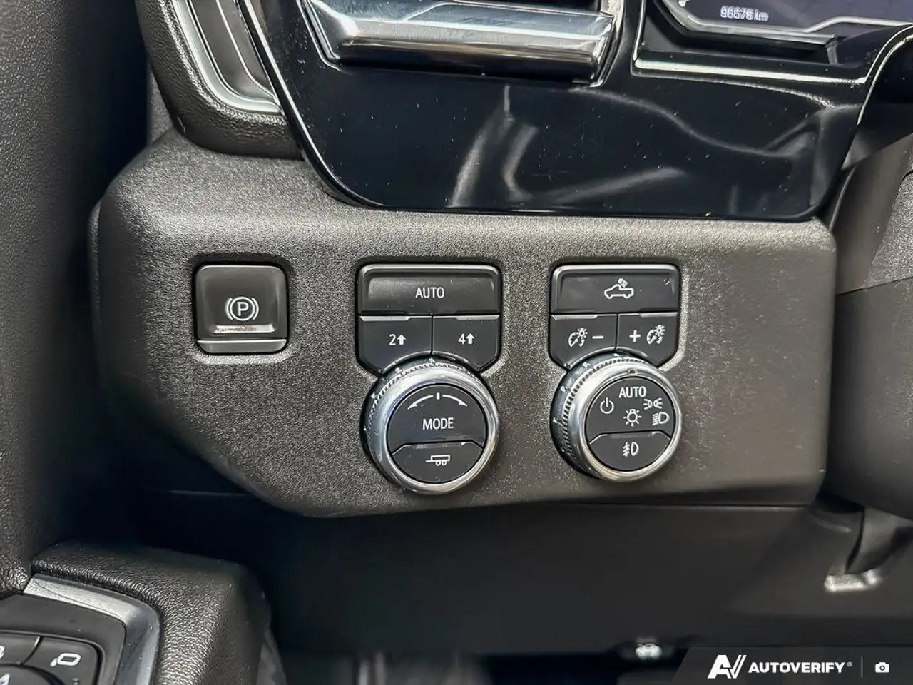 GMC Sierra 1500 photo GMC Sierra 1500