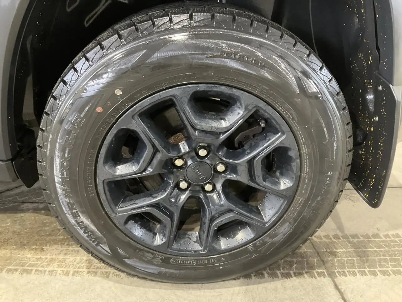 Jeep Cherokee снимка Jeep Cherokee