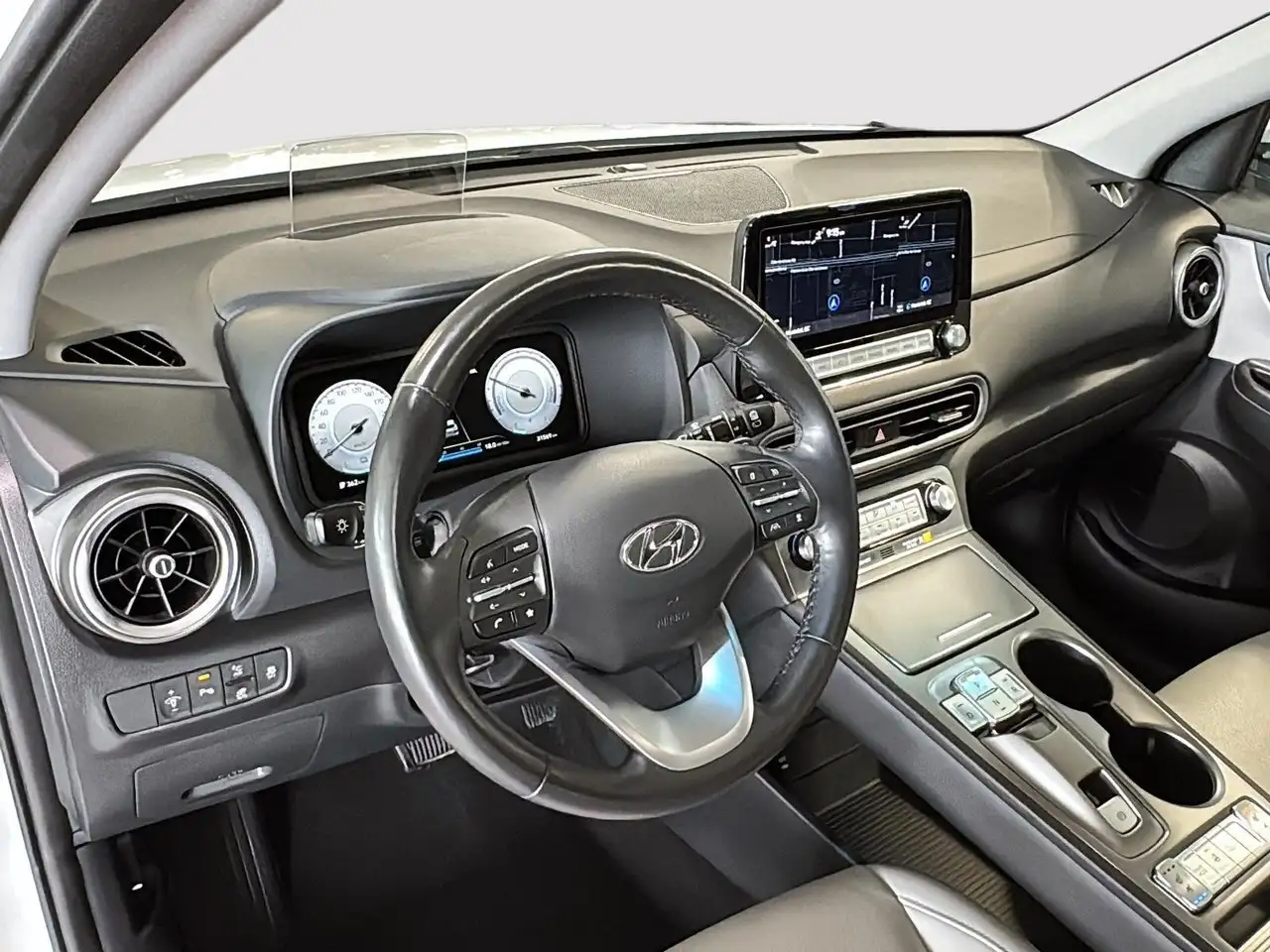 Hyundai KONA снимка Hyundai KONA