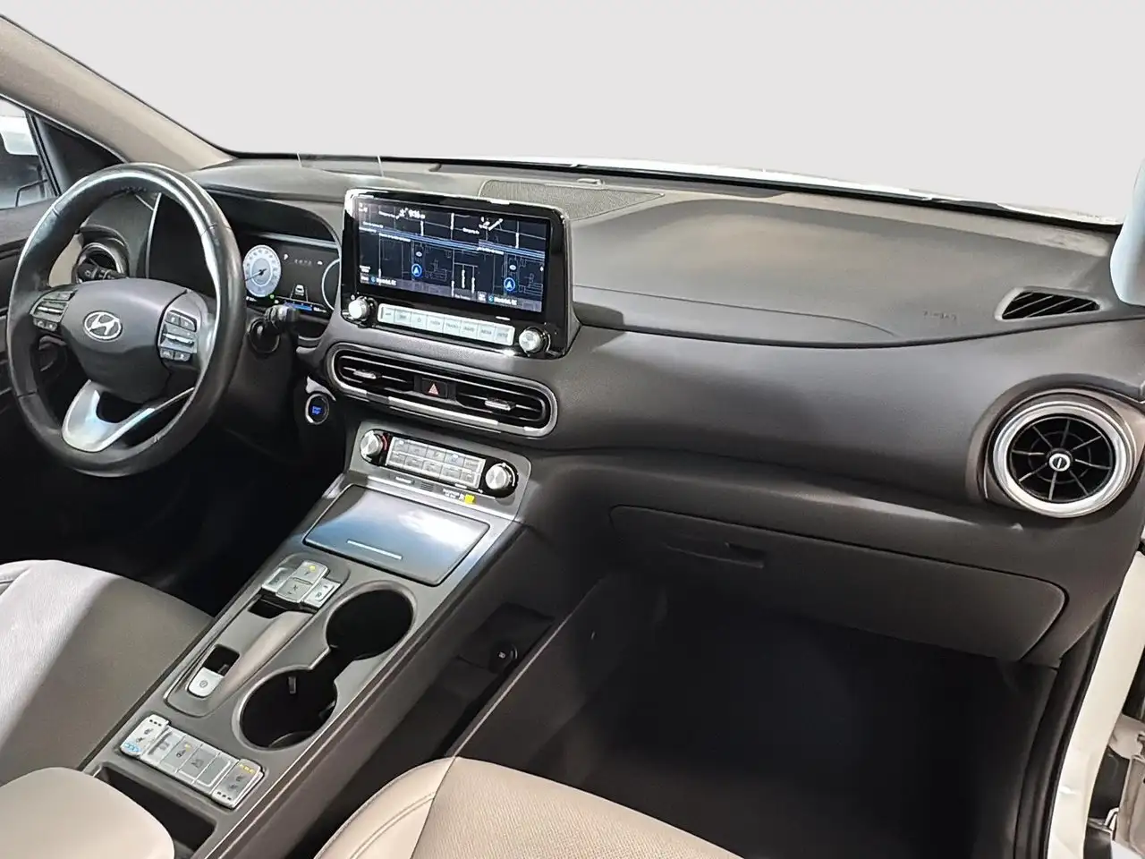 Hyundai KONA снимка Hyundai KONA
