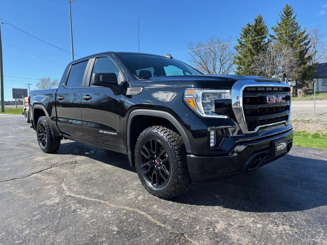 GMC Sierra 1500 снимка GMC Sierra 1500