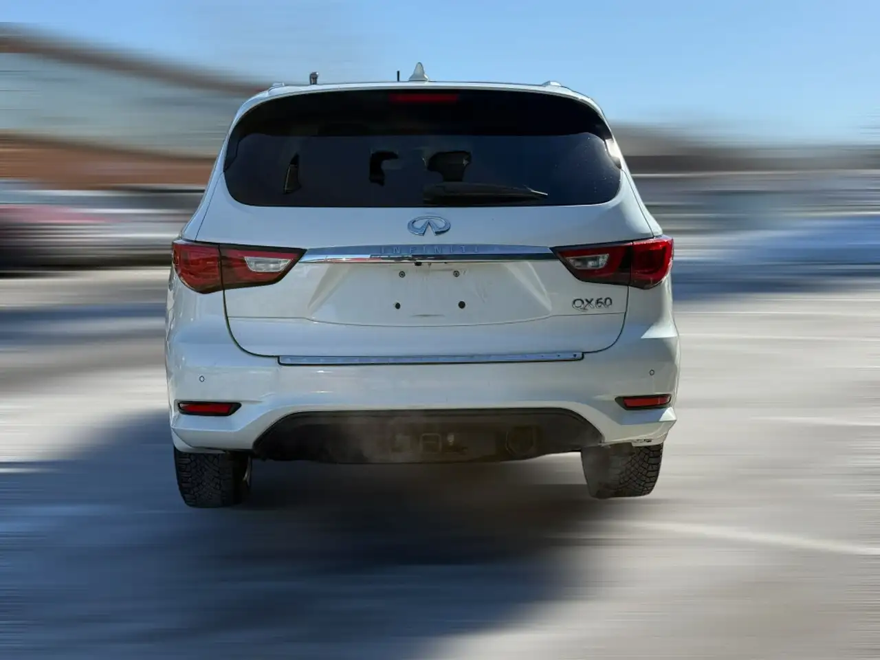 Infiniti QX60 снимка Infiniti QX60