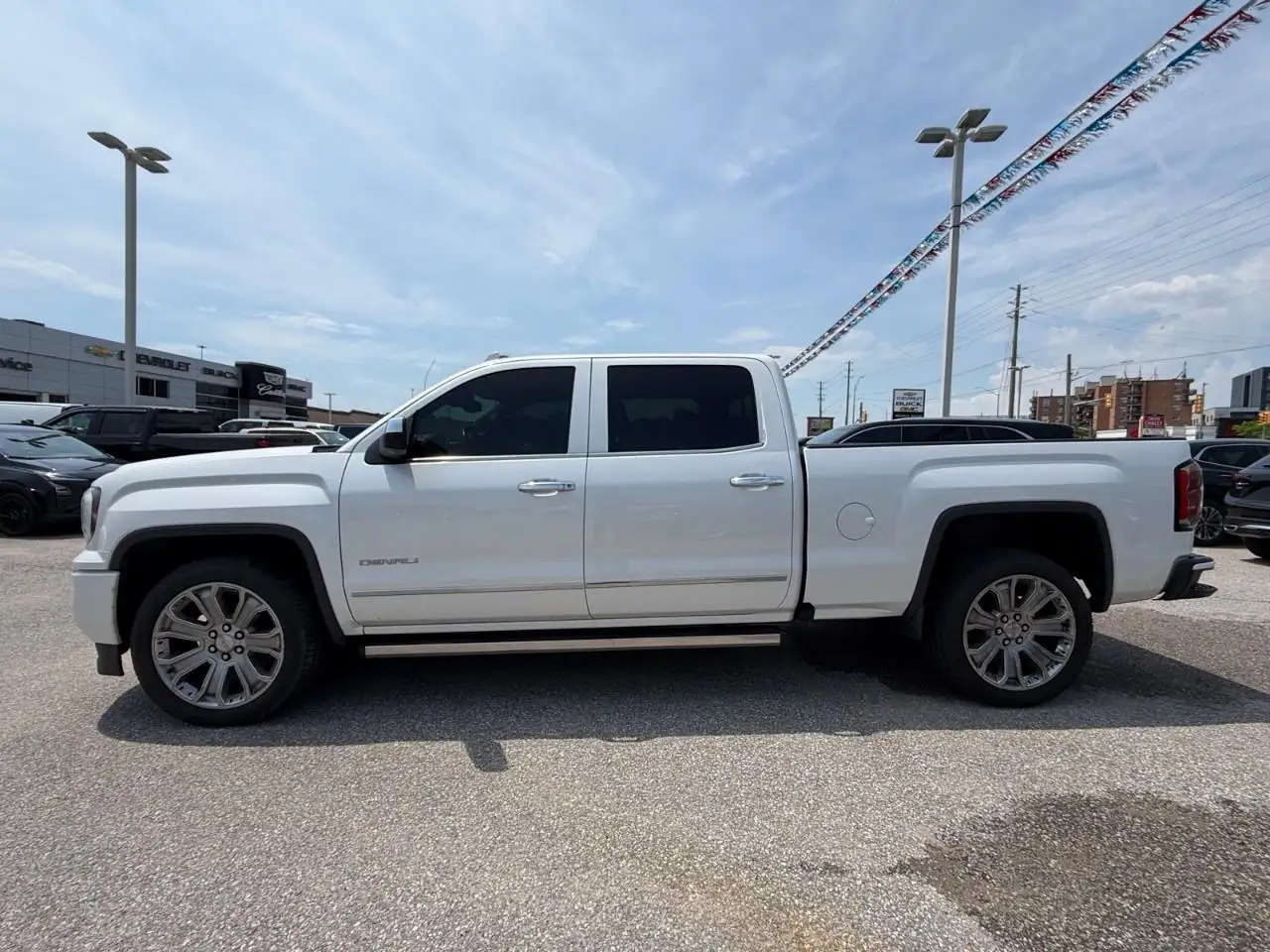 GMC Sierra 1500 fotografie GMC Sierra 1500