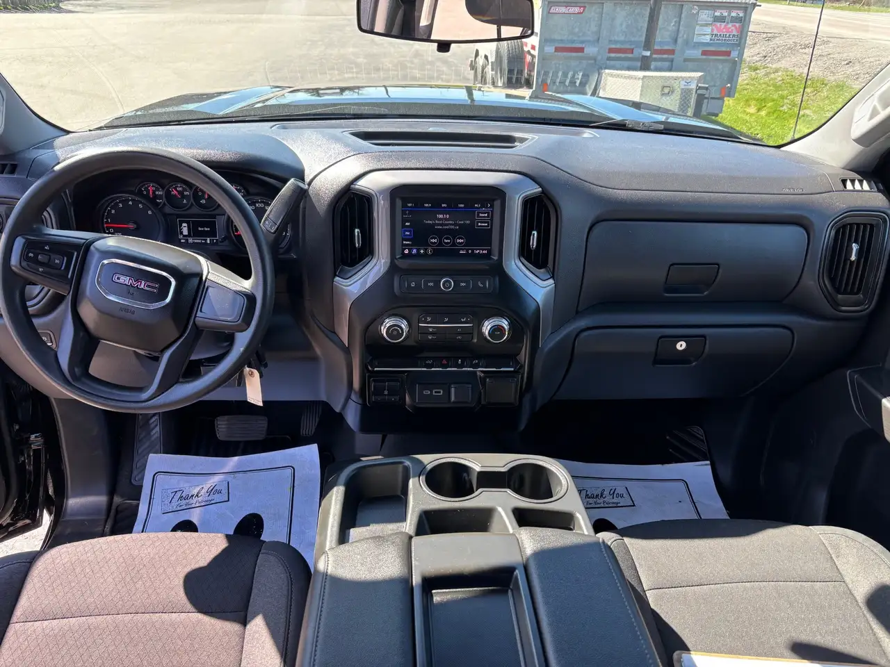 GMC Sierra 1500 снимка GMC Sierra 1500