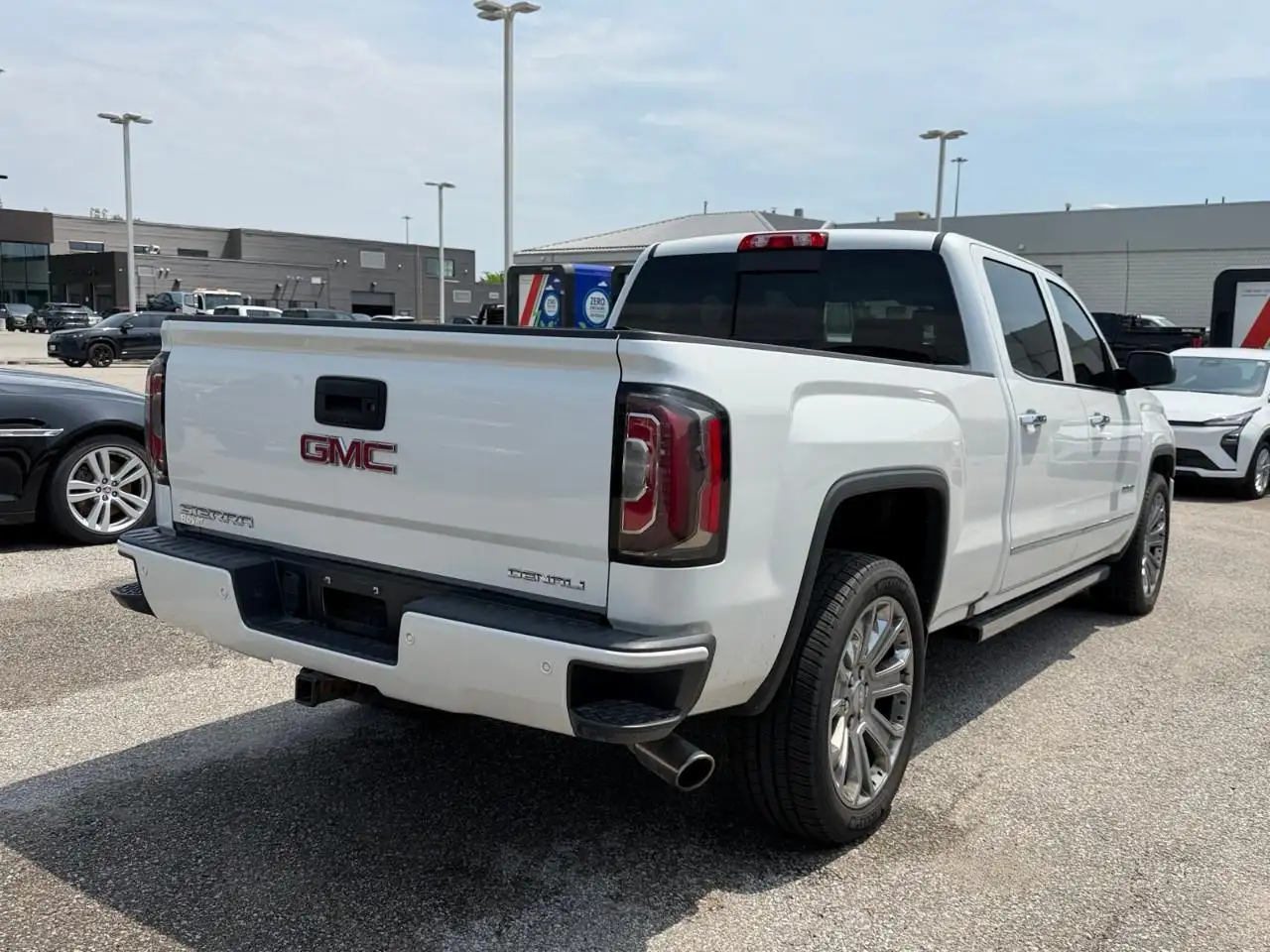 GMC Sierra 1500 fotografie GMC Sierra 1500