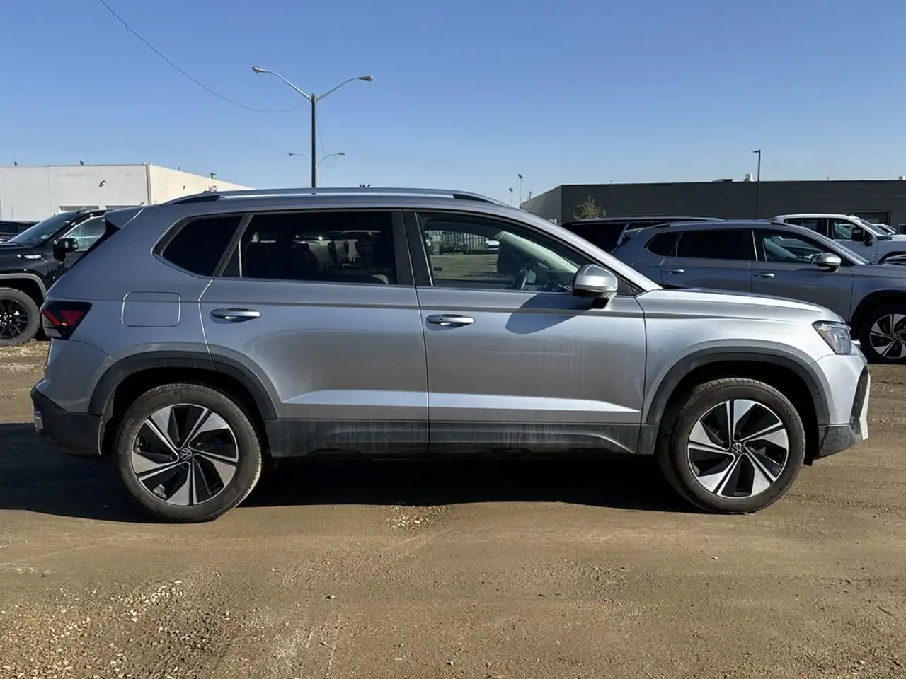 Volkswagen Taos снимка Volkswagen Taos