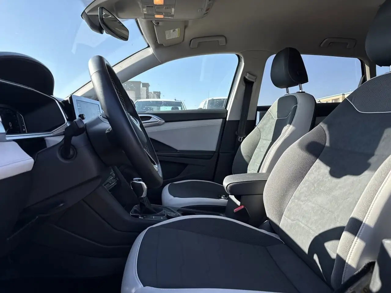 Volkswagen Taos снимка Volkswagen Taos