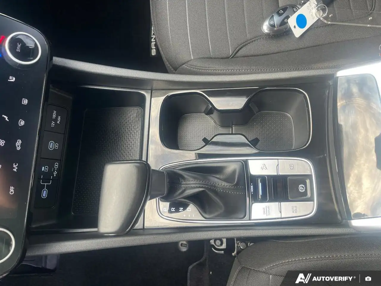 Hyundai Santa Cruz снимка Hyundai Santa Cruz