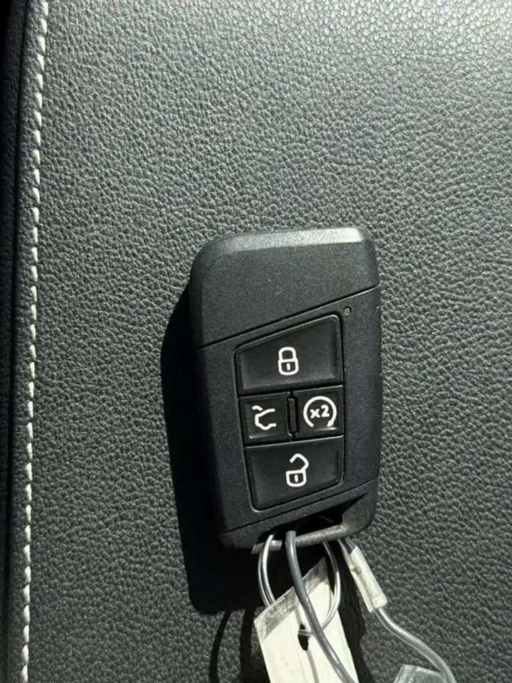 Volkswagen Taos снимка Volkswagen Taos