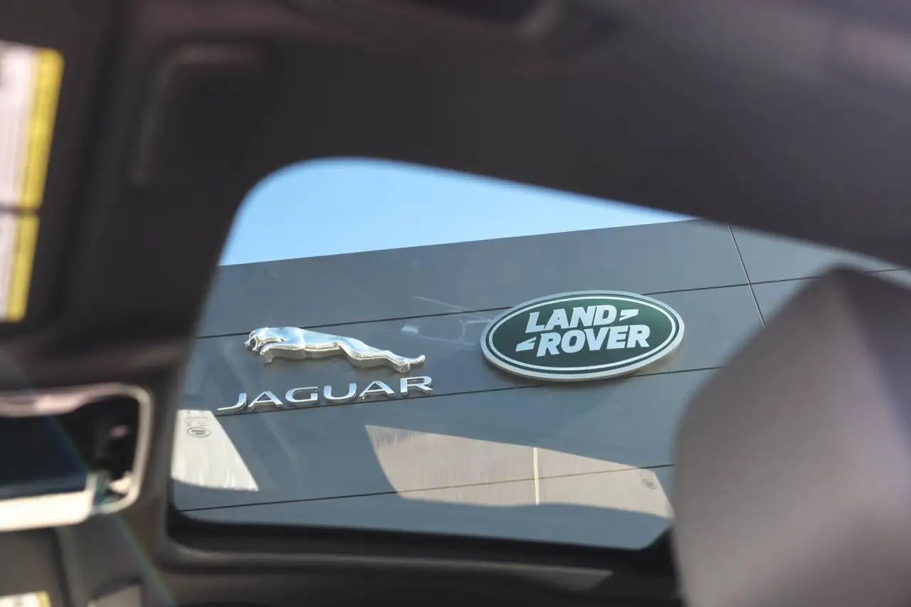 Land Rover Range Rover Velar снимка Land Rover Range Rover Velar