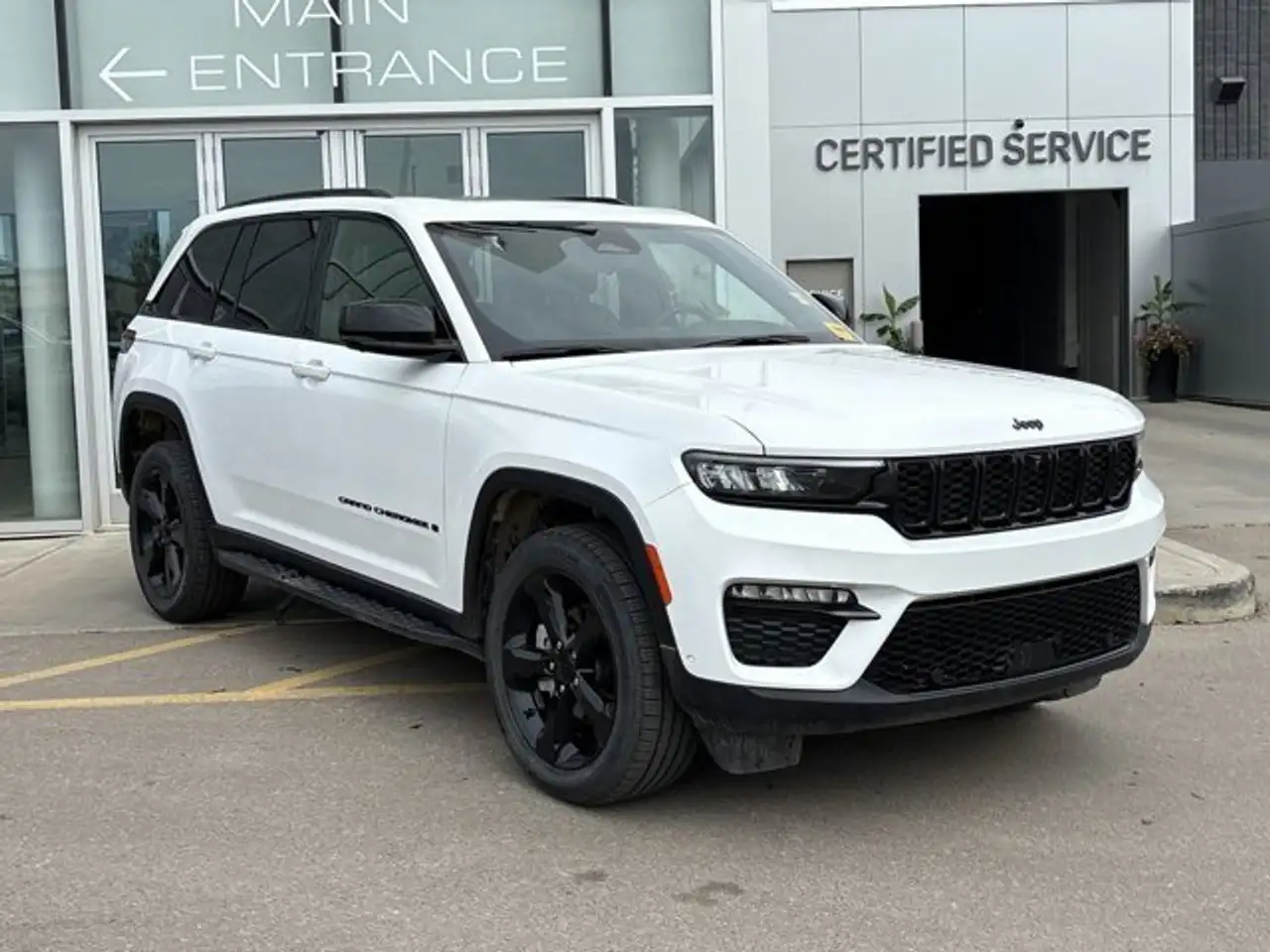 Jeep Grand Cherokee снимка Jeep Grand Cherokee