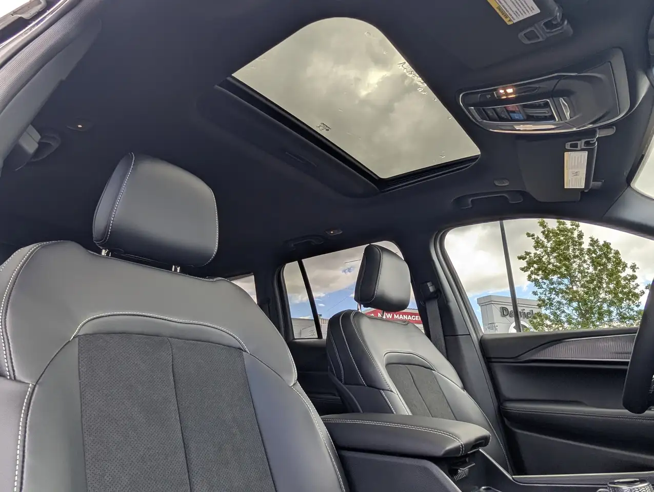 Jeep Grand Cherokee fotografie Jeep Grand Cherokee