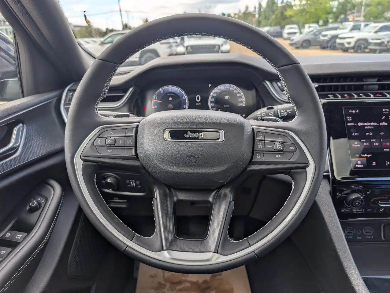 Jeep Grand Cherokee fotografie Jeep Grand Cherokee