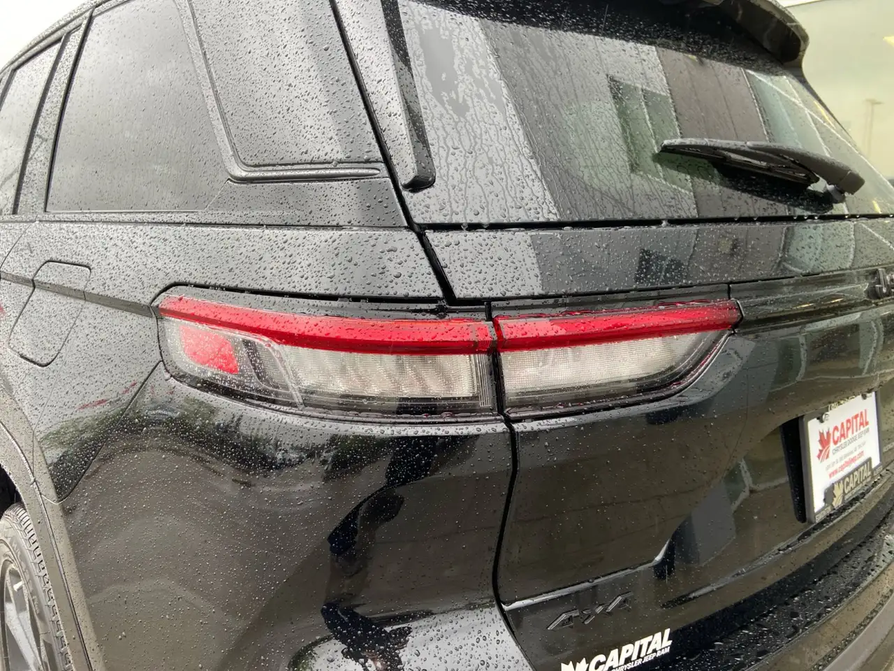 Jeep Grand Cherokee снимка Jeep Grand Cherokee