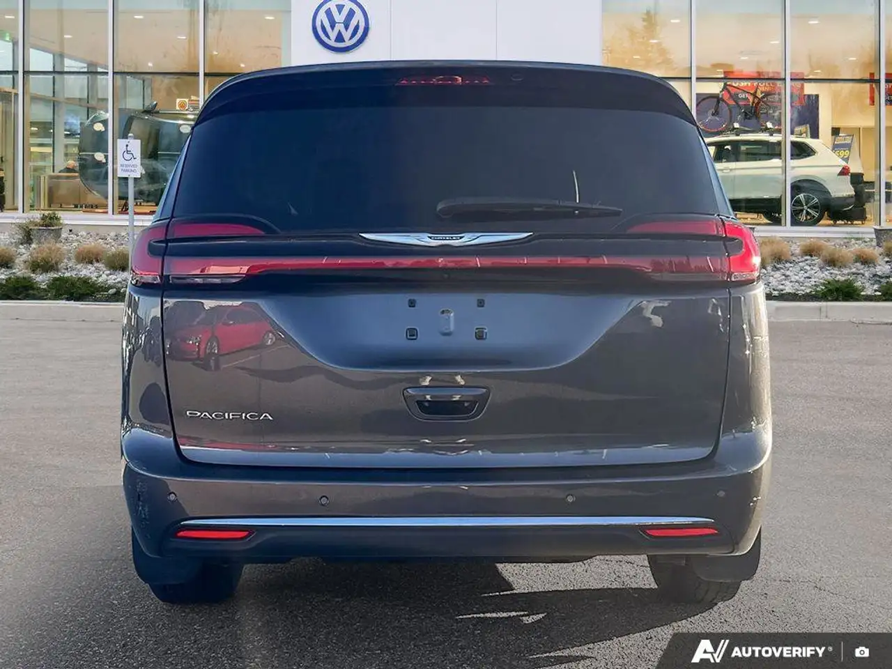 Chrysler Pacifica fotografie Chrysler Pacifica