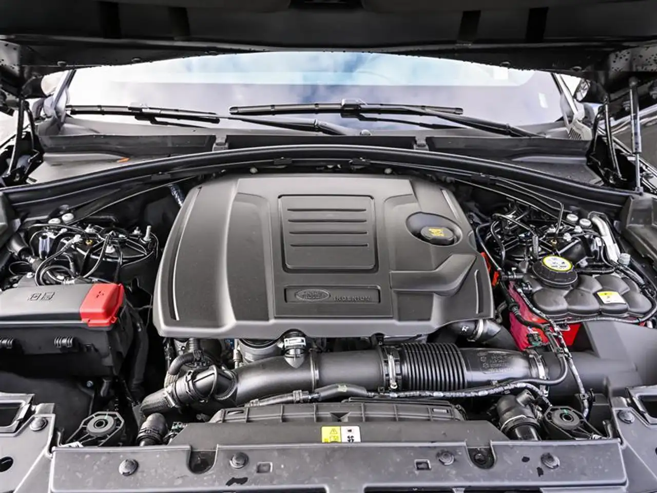 Land Rover Range Rover Velar снимка Land Rover Range Rover Velar