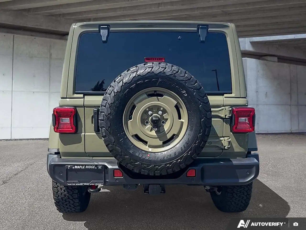 Jeep Wrangler photo Jeep Wrangler