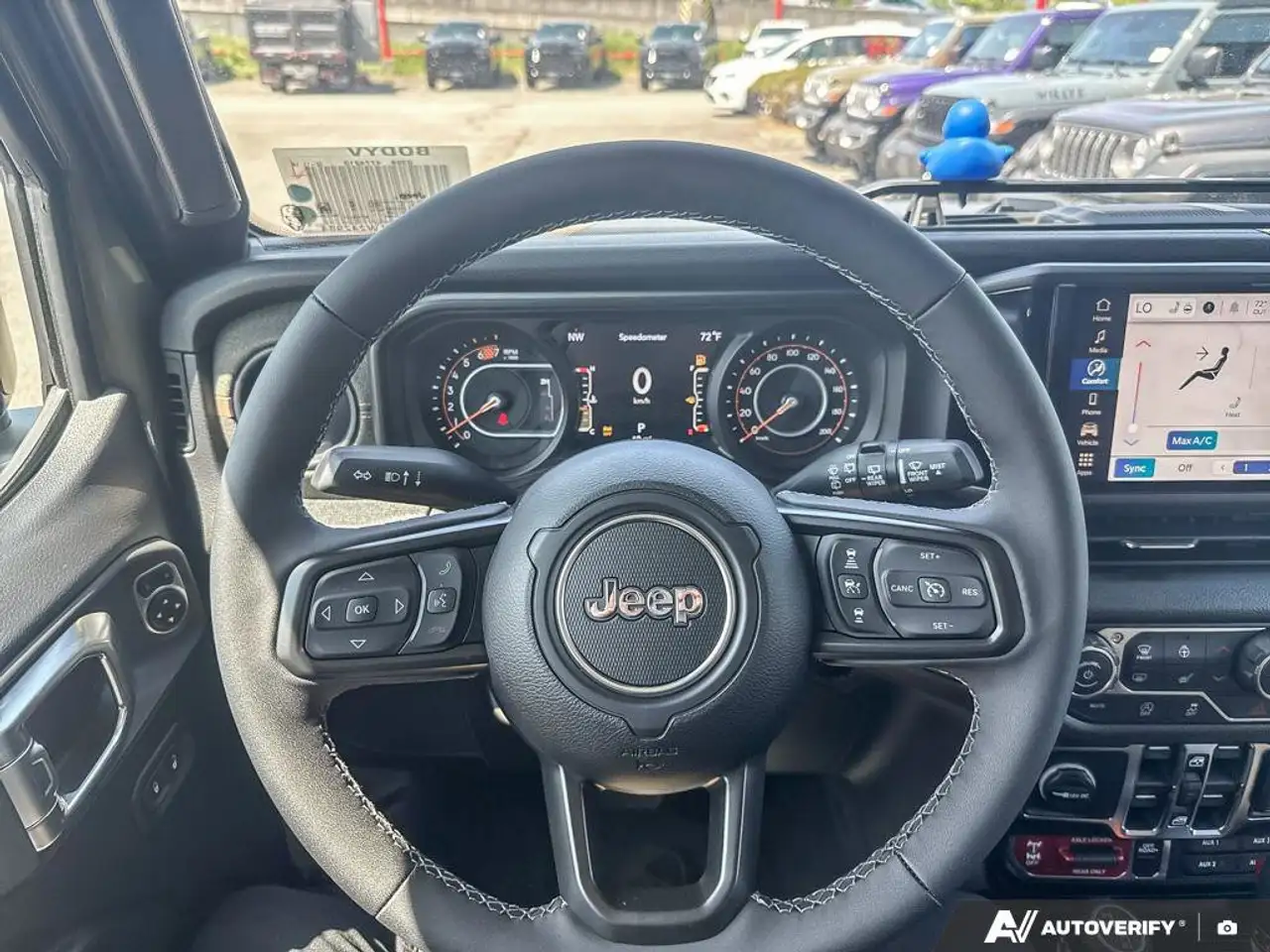 Jeep Wrangler photo Jeep Wrangler