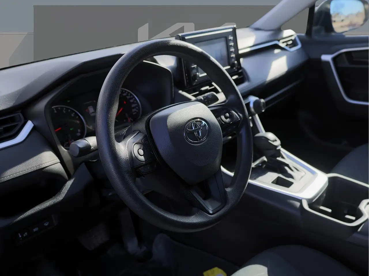 Toyota RAV 4 снимка Toyota RAV 4