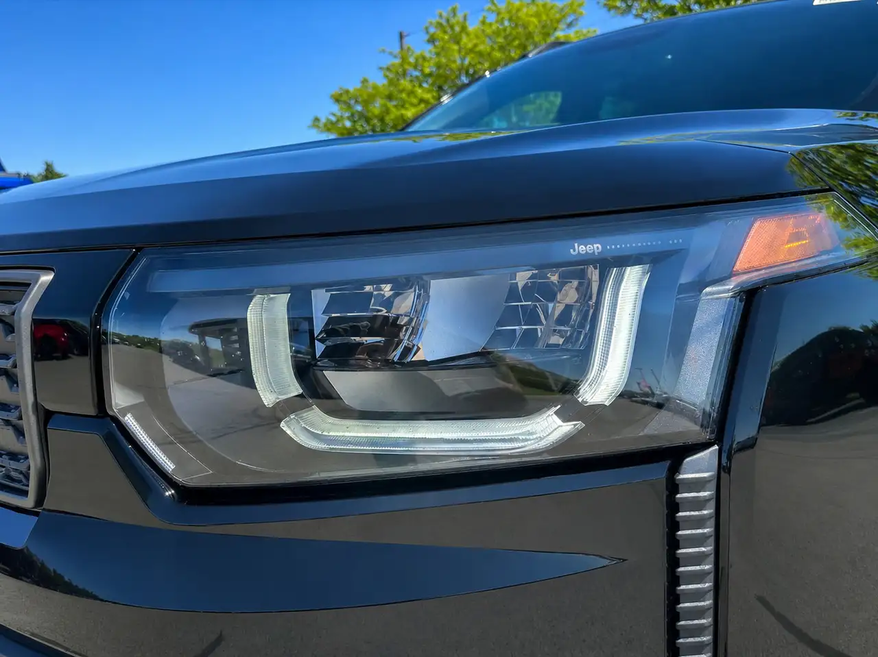 Jeep Cherokee photo Jeep Cherokee