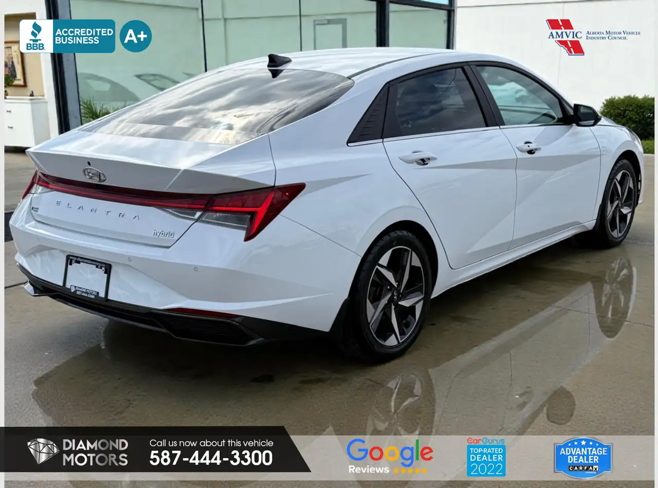 Hyundai ELANTRA снимка Hyundai ELANTRA