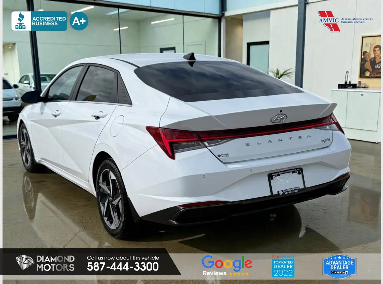 Hyundai ELANTRA снимка Hyundai ELANTRA