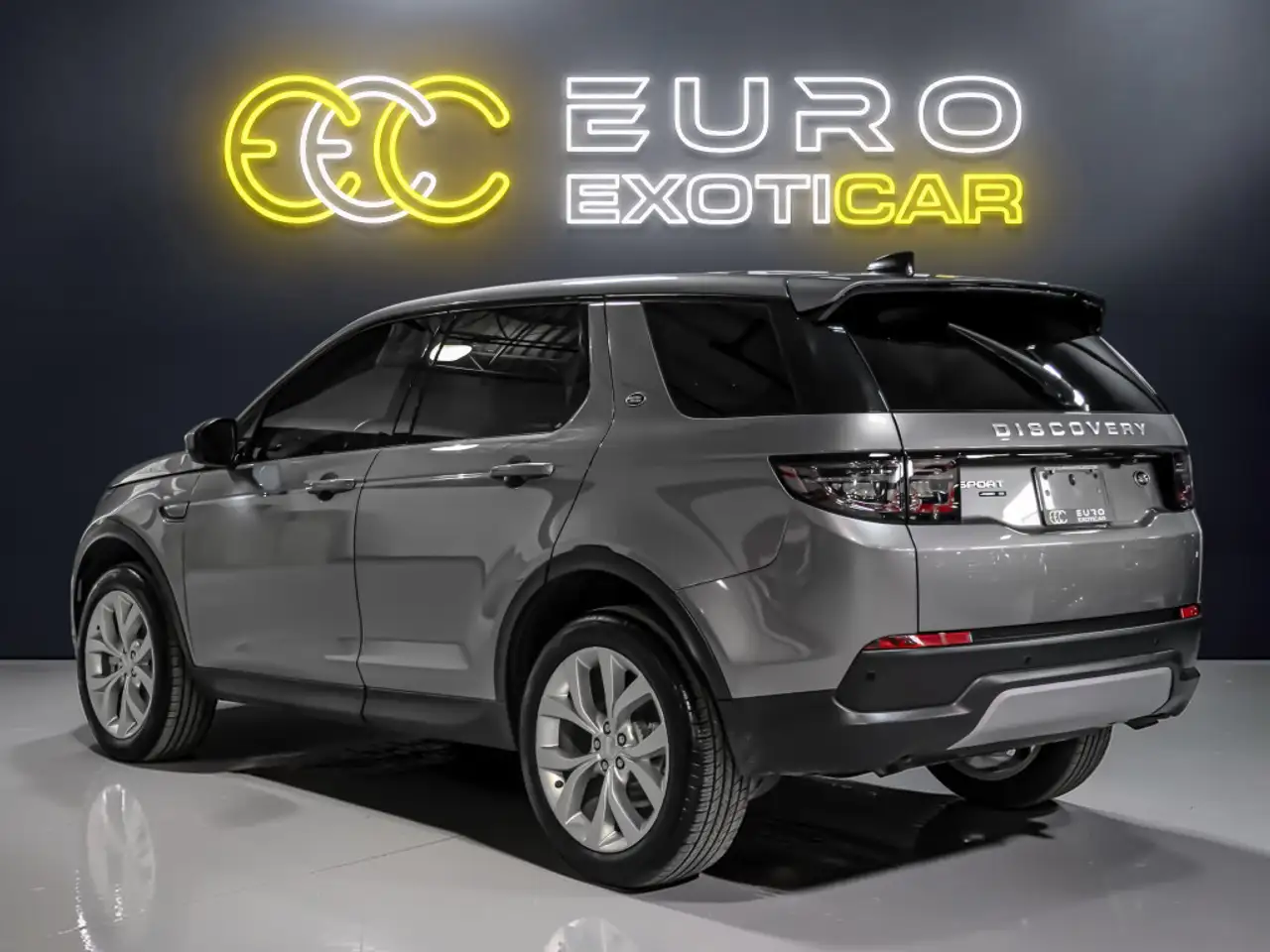 Land Rover Discovery Sport снимка Land Rover Discovery Sport