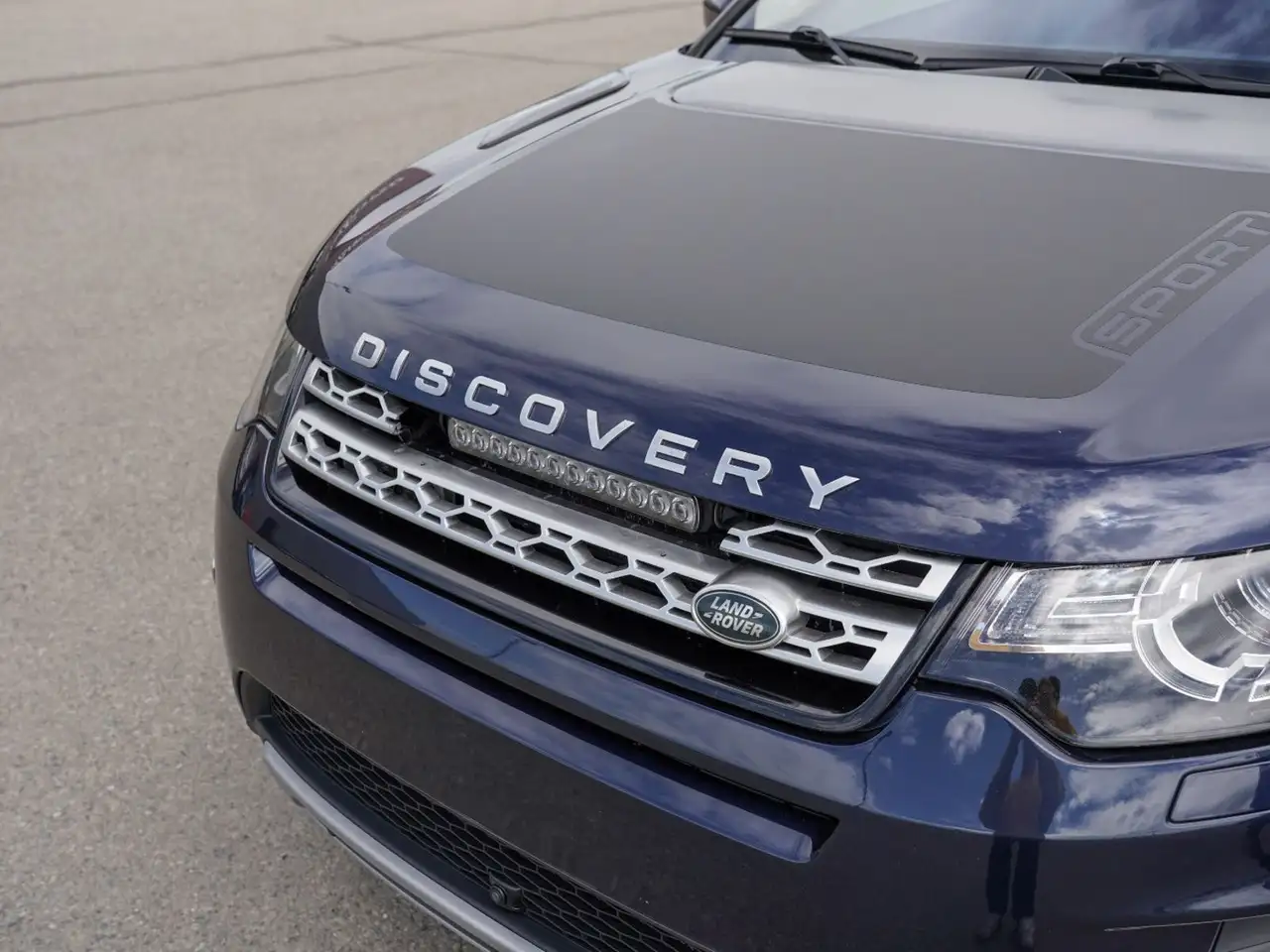 Land Rover Discovery Sport снимка Land Rover Discovery Sport