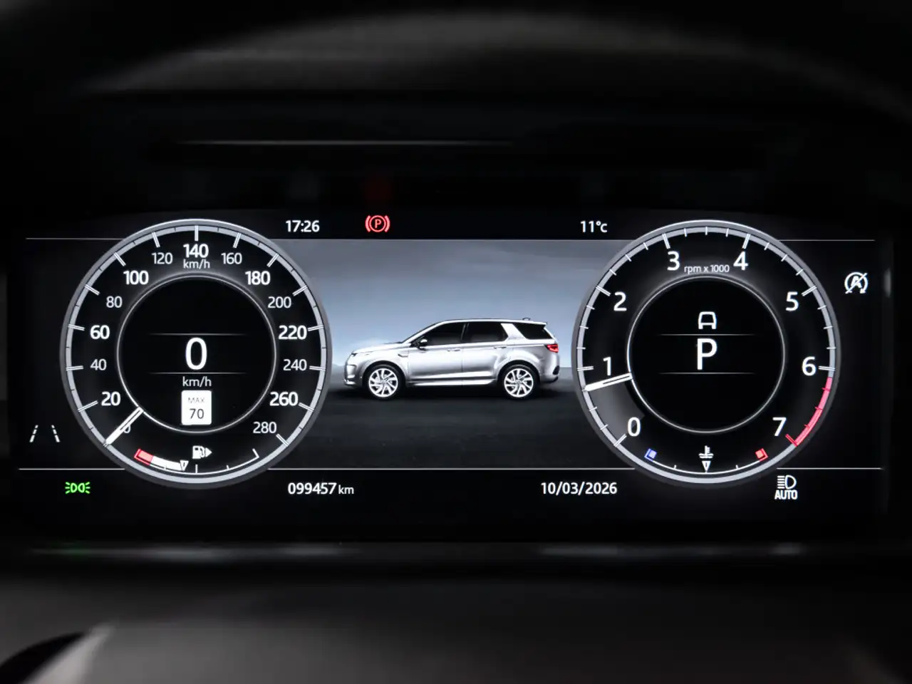 Land Rover Discovery Sport снимка Land Rover Discovery Sport