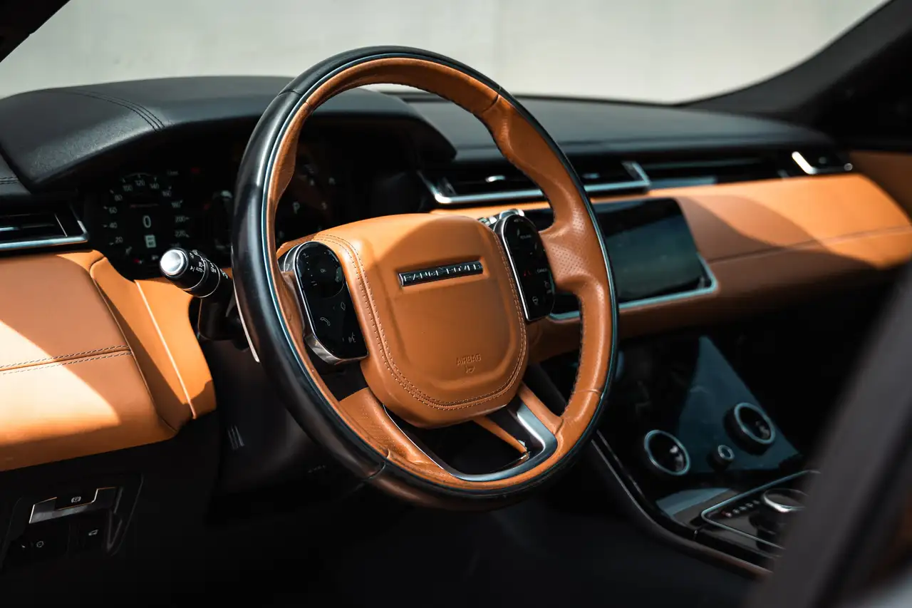 Land Rover Range Rover Velar снимка Land Rover Range Rover Velar
