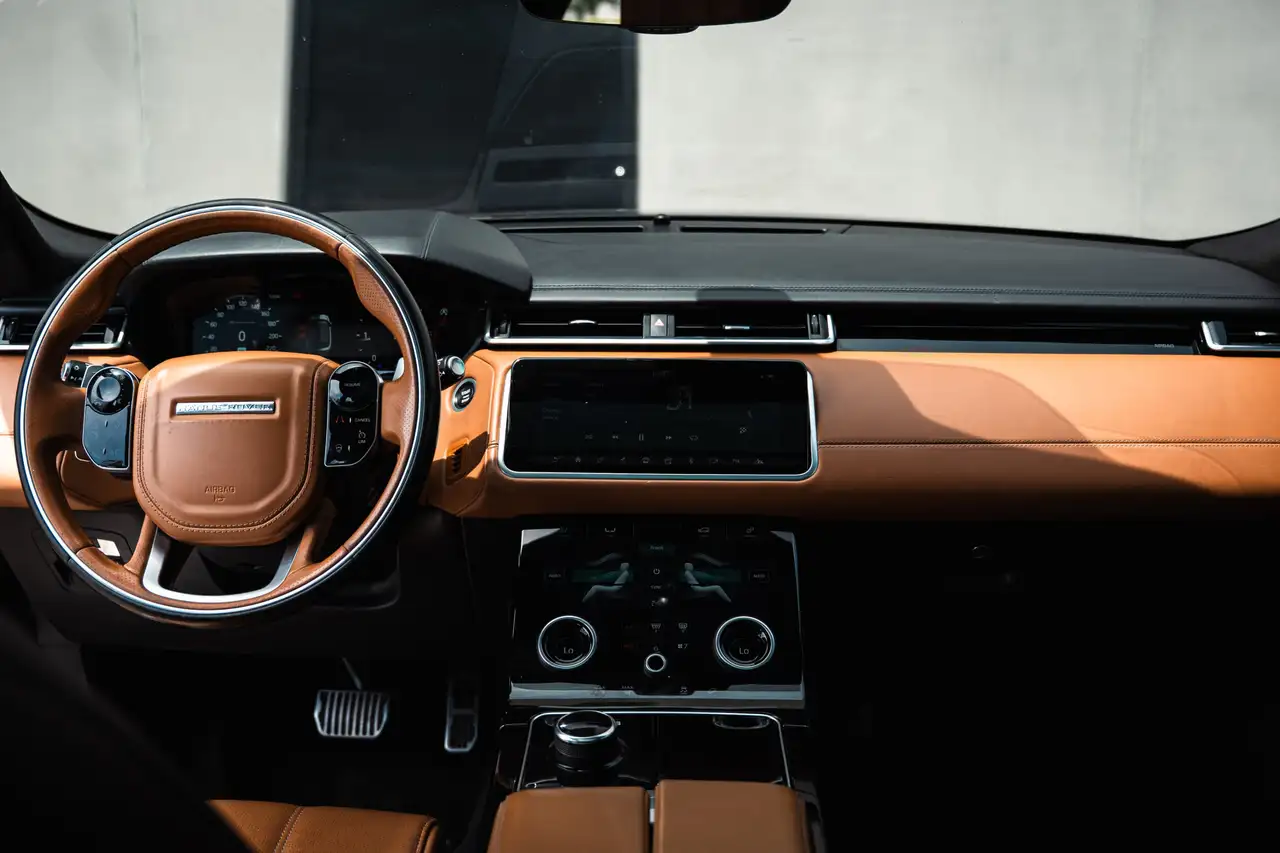 Land Rover Range Rover Velar снимка Land Rover Range Rover Velar