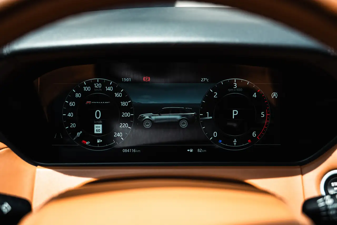 Land Rover Range Rover Velar снимка Land Rover Range Rover Velar