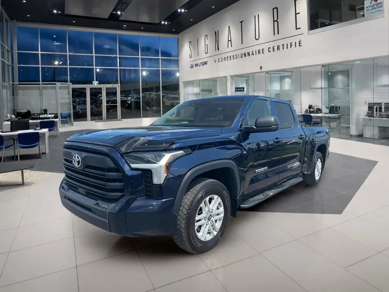 Toyota Tundra снимка Toyota Tundra