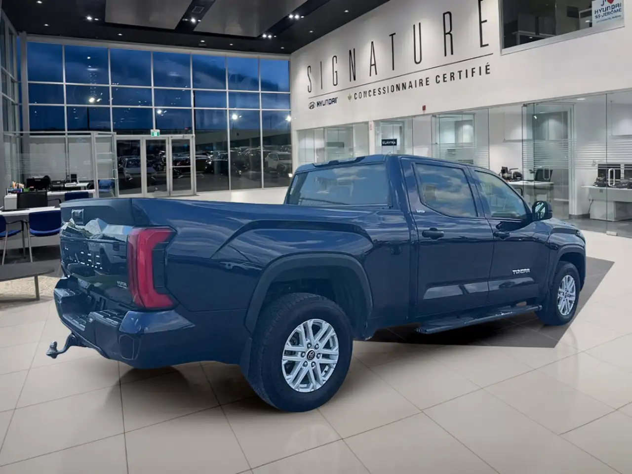 Toyota Tundra снимка Toyota Tundra