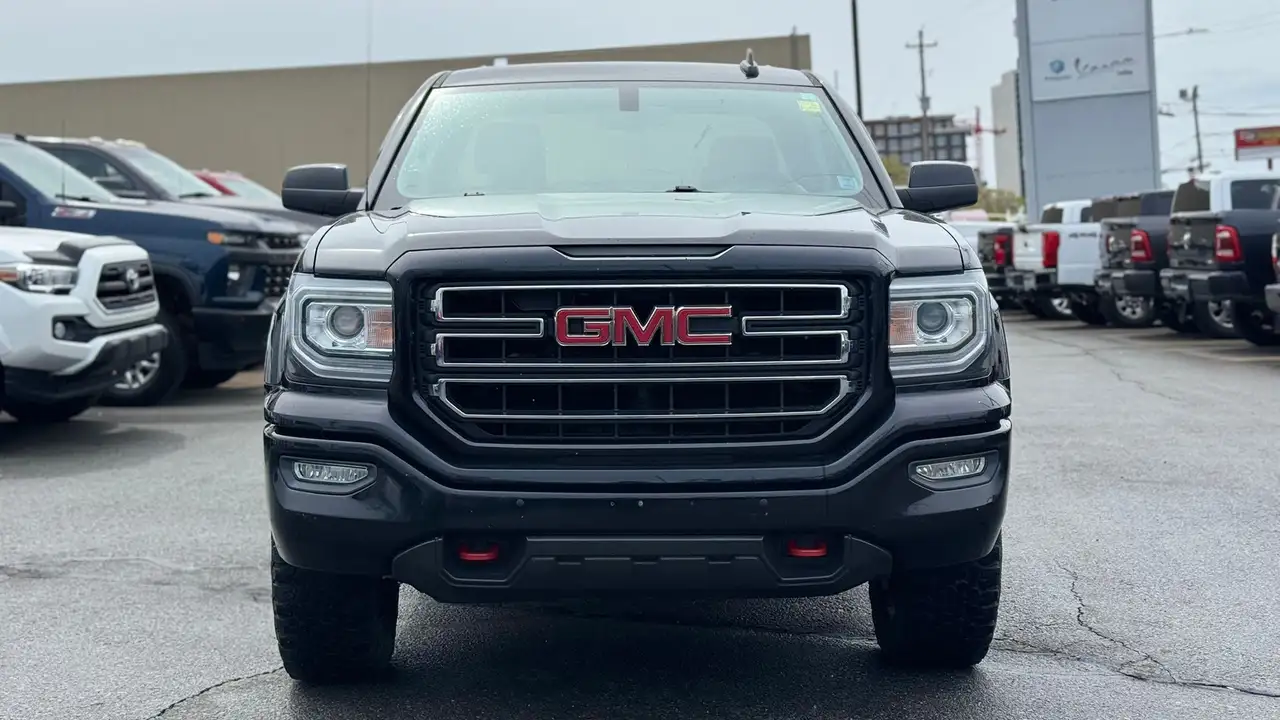 GMC Sierra 1500 снимка GMC Sierra 1500