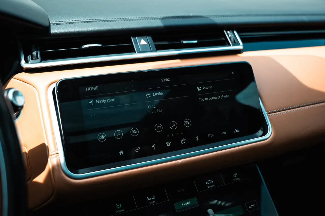 Land Rover Range Rover Velar снимка Land Rover Range Rover Velar