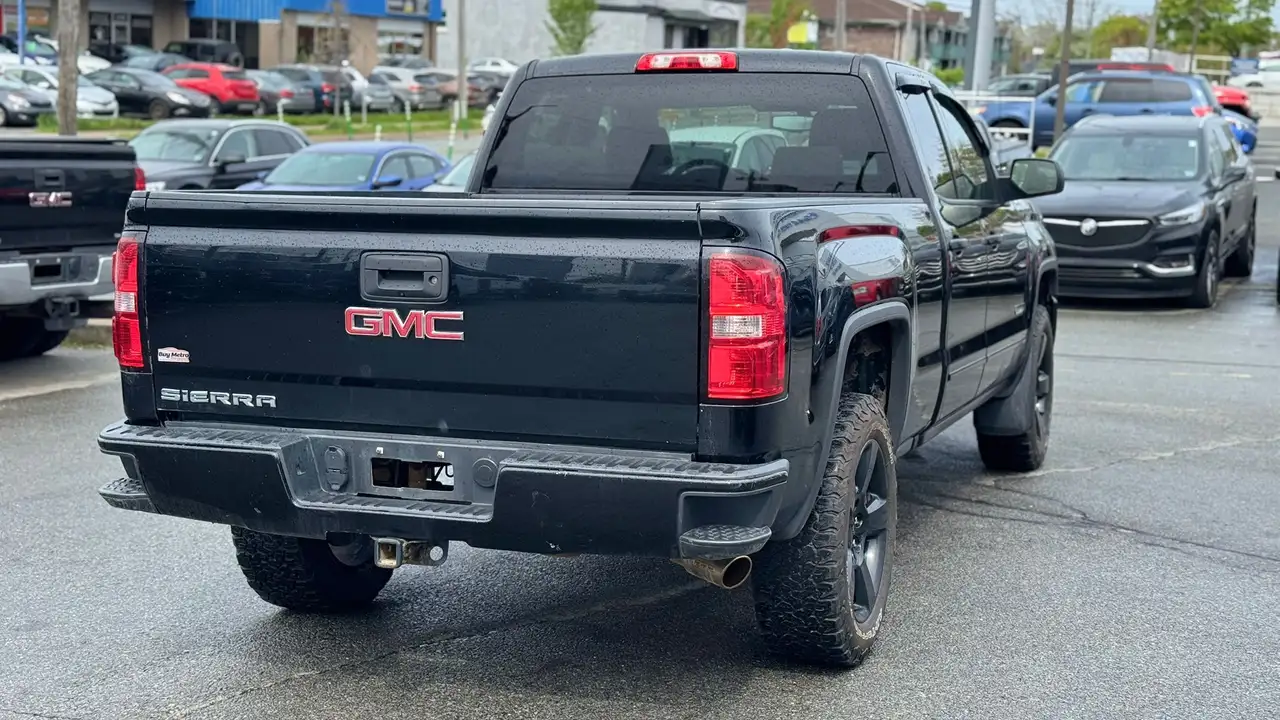 GMC Sierra 1500 снимка GMC Sierra 1500
