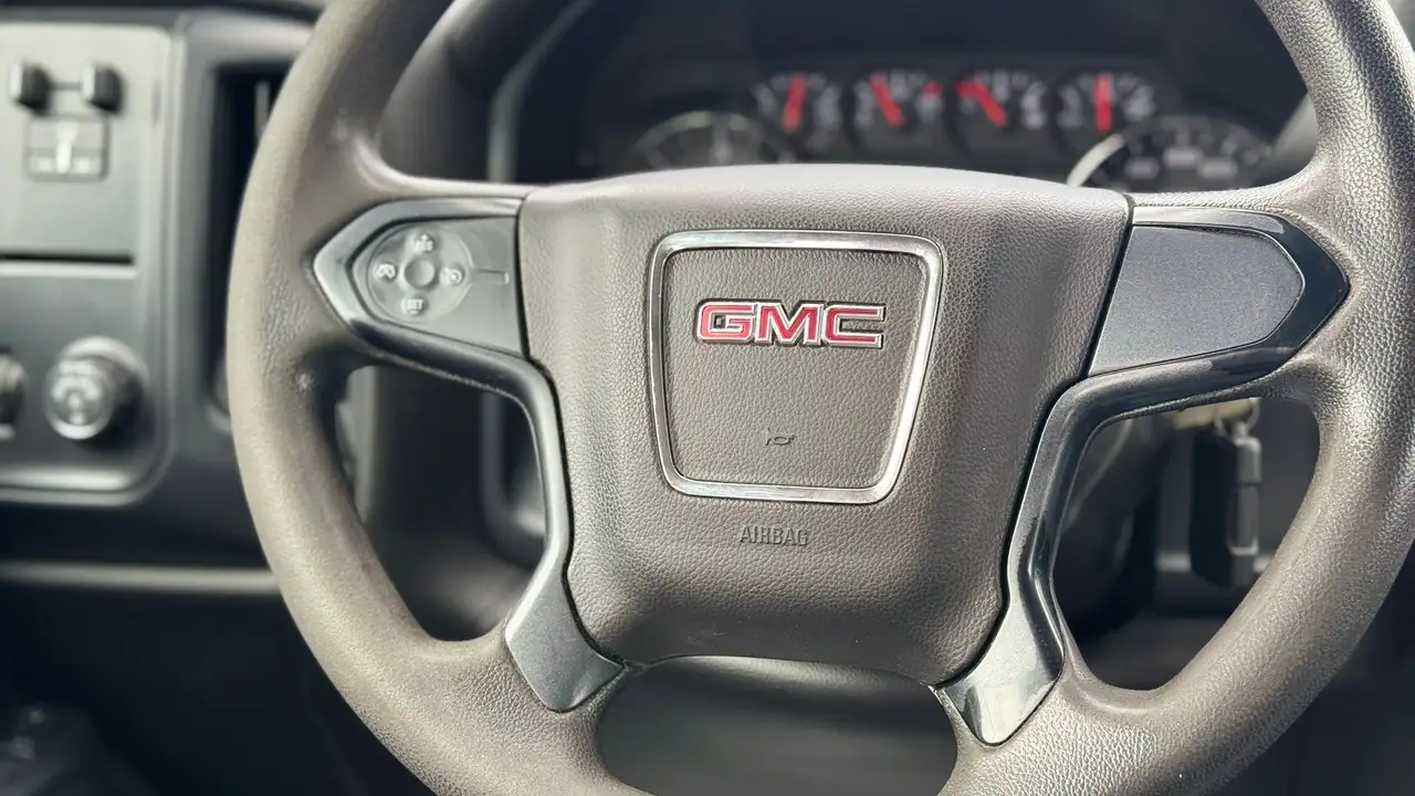 GMC Sierra 1500 снимка GMC Sierra 1500