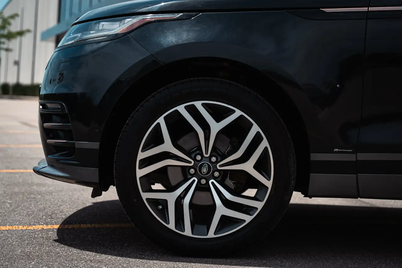 Land Rover Range Rover Velar снимка Land Rover Range Rover Velar