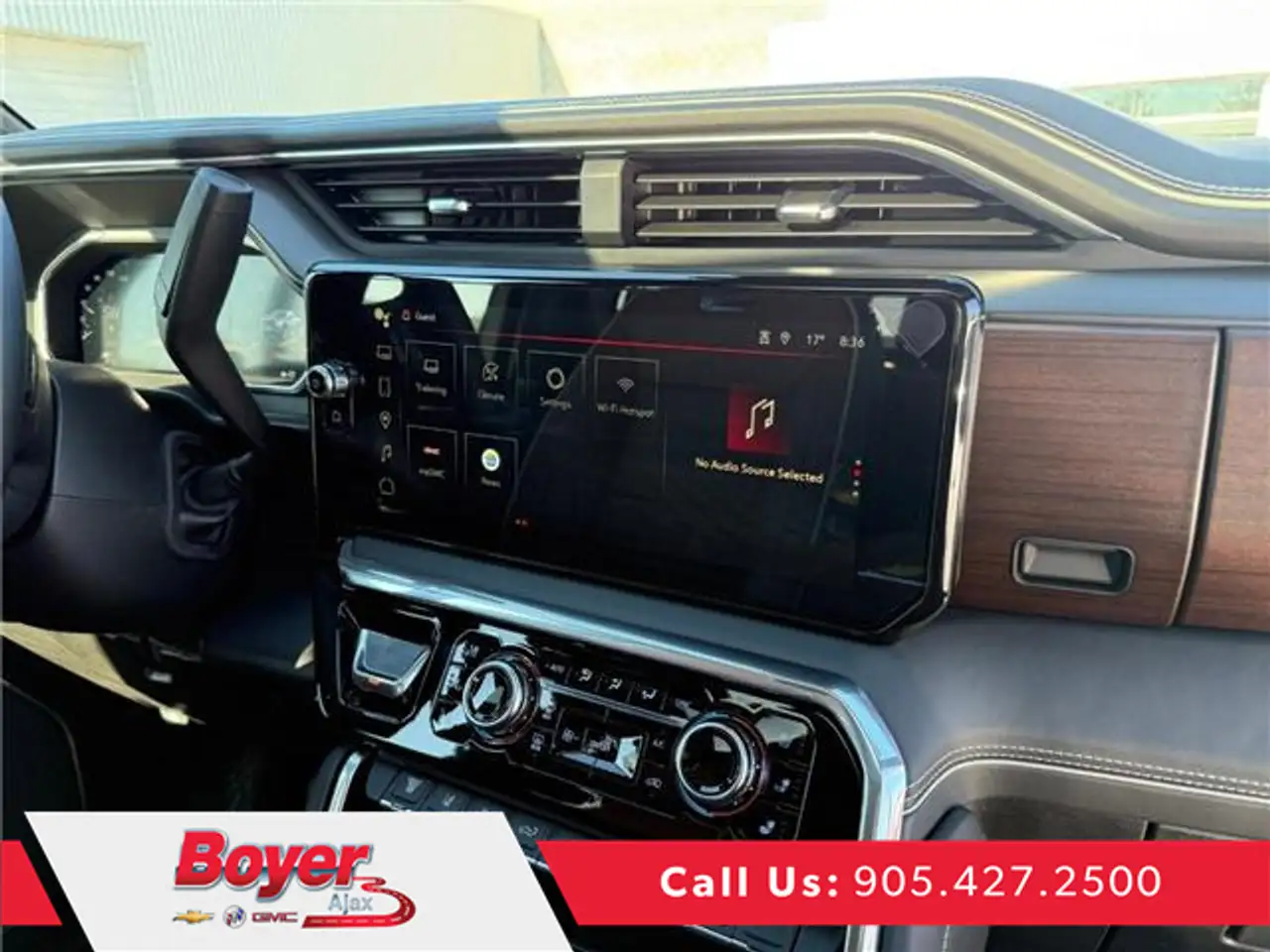 GMC Sierra 2500HD снимка GMC Sierra 2500HD