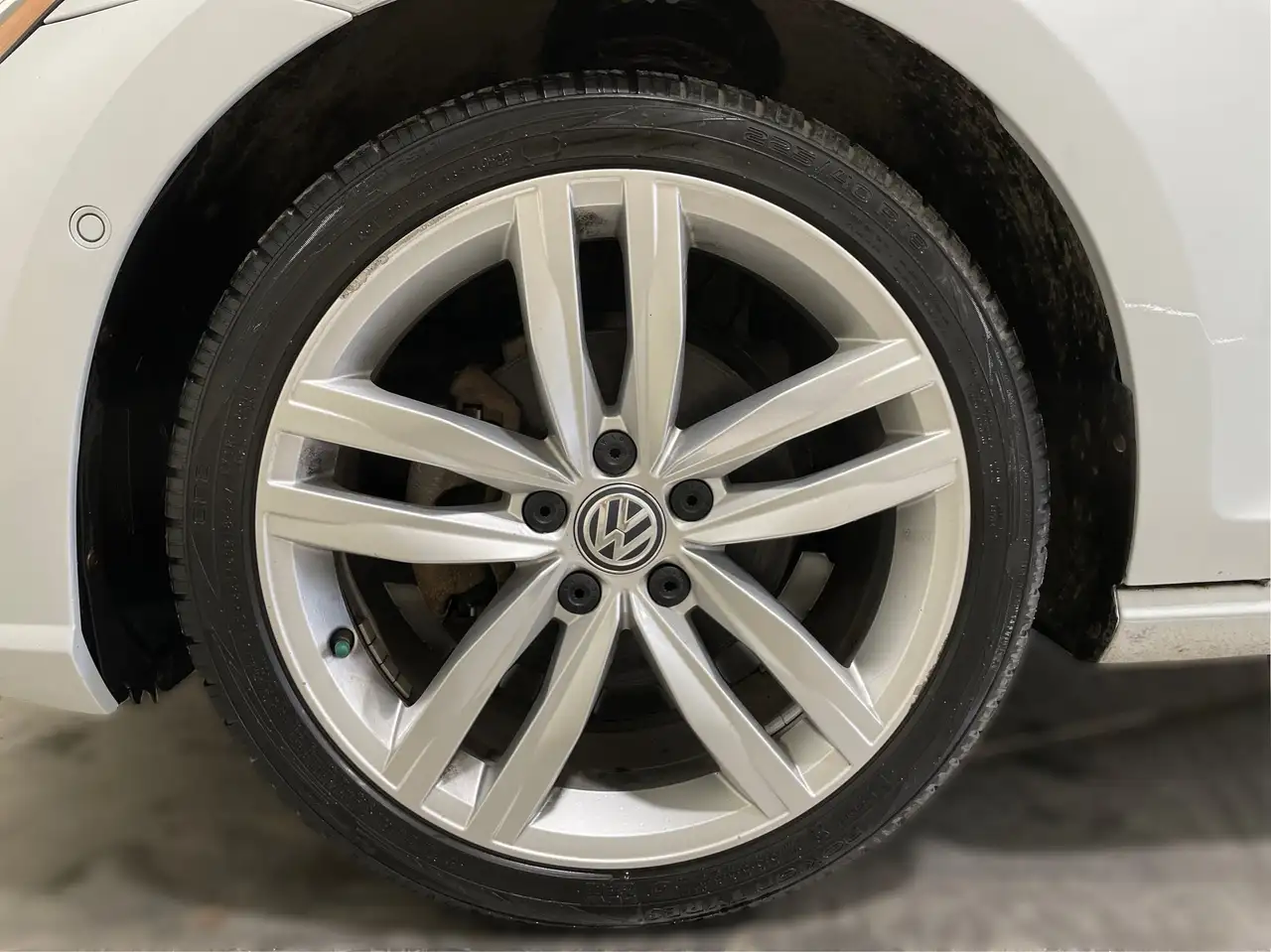 Volkswagen Golf photo Volkswagen Golf