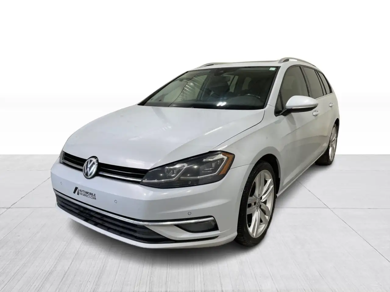 Volkswagen Golf photo Volkswagen Golf