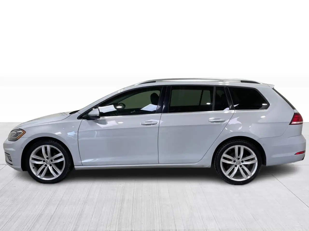Volkswagen Golf photo Volkswagen Golf