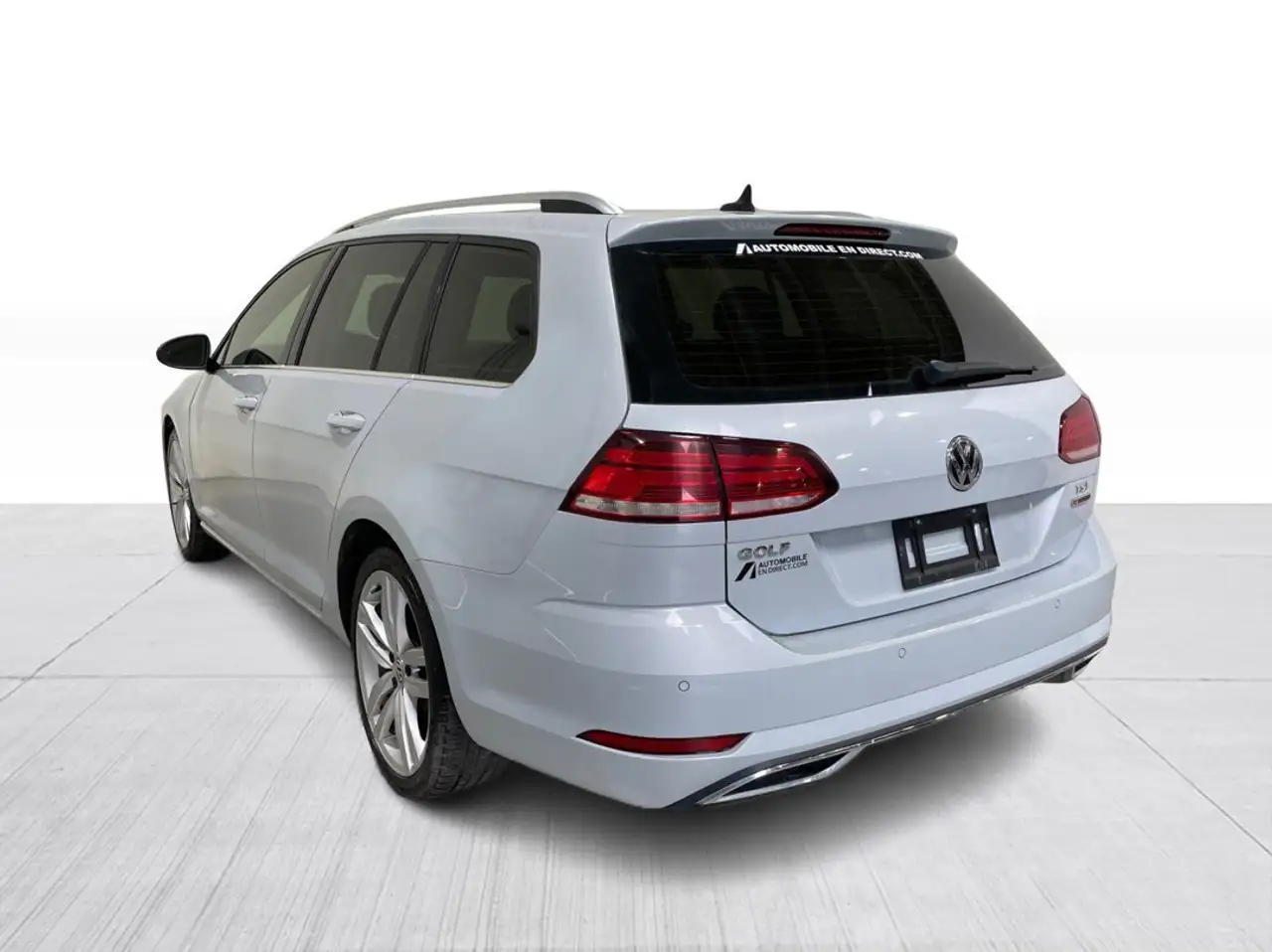 Volkswagen Golf photo Volkswagen Golf