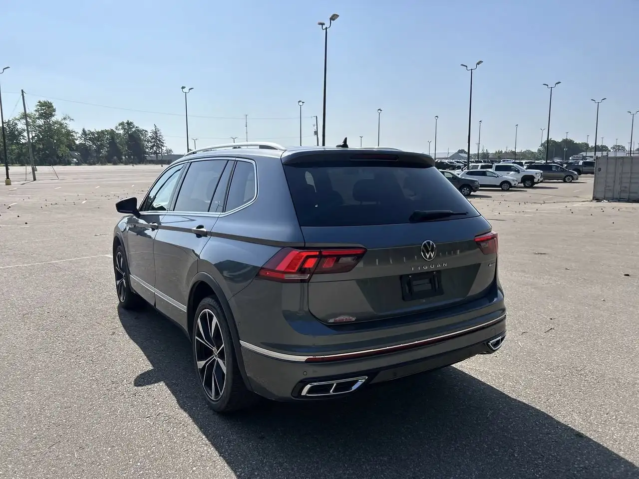 Volkswagen Tiguan снимка Volkswagen Tiguan