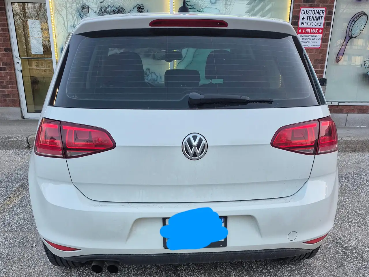 Volkswagen Golf photo Volkswagen Golf
