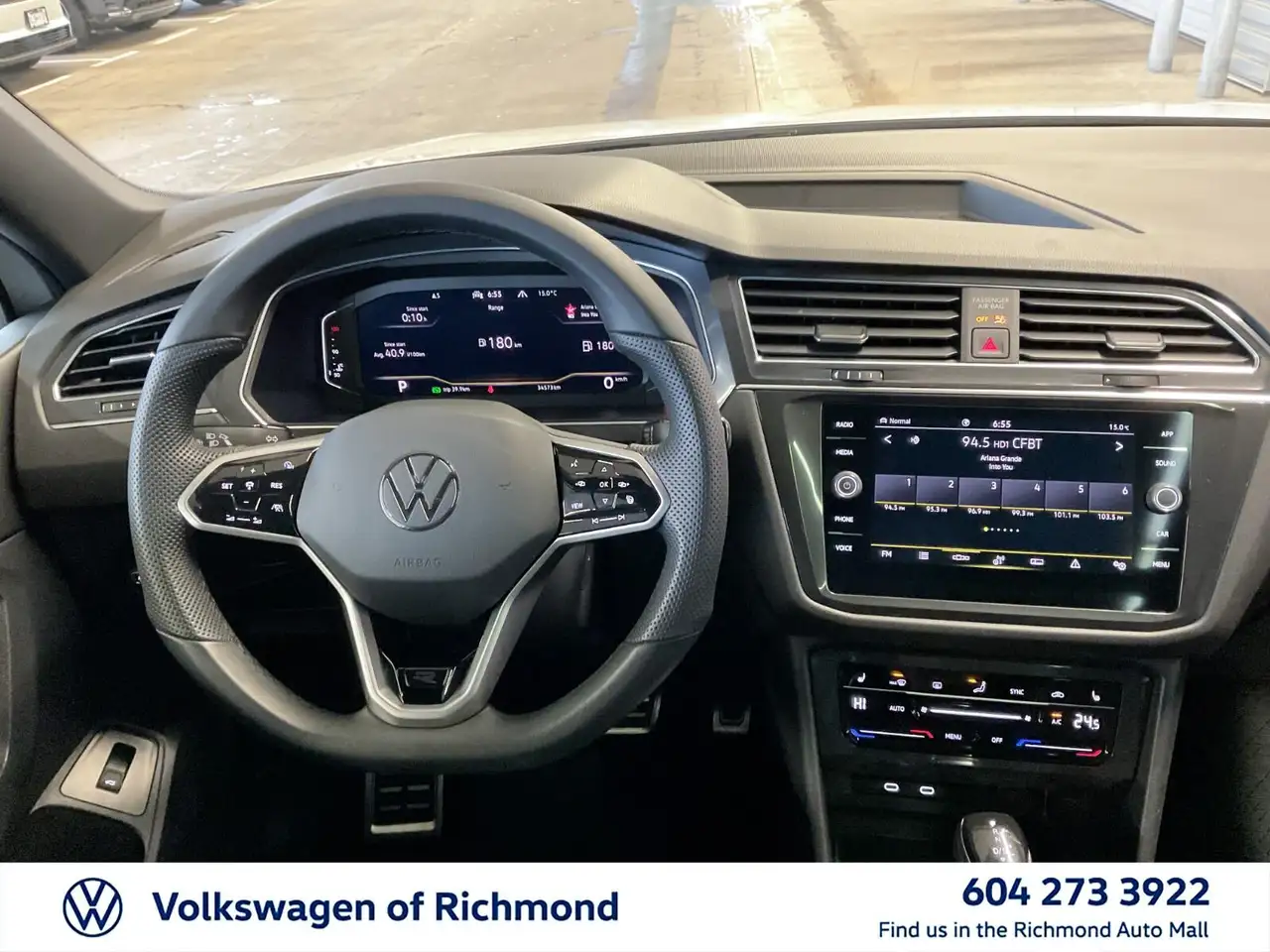 Volkswagen Tiguan photo Volkswagen Tiguan