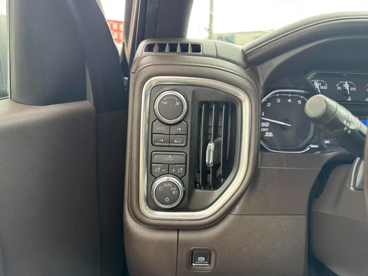 GMC Sierra 1500 fotografie GMC Sierra 1500